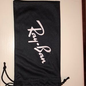 ray-van glasses bag